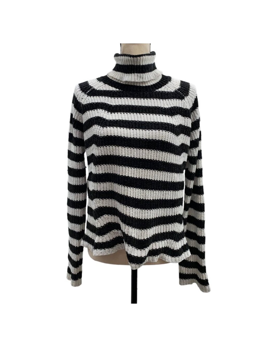 CKH Clockhouse Medium Striped Knit Sweater